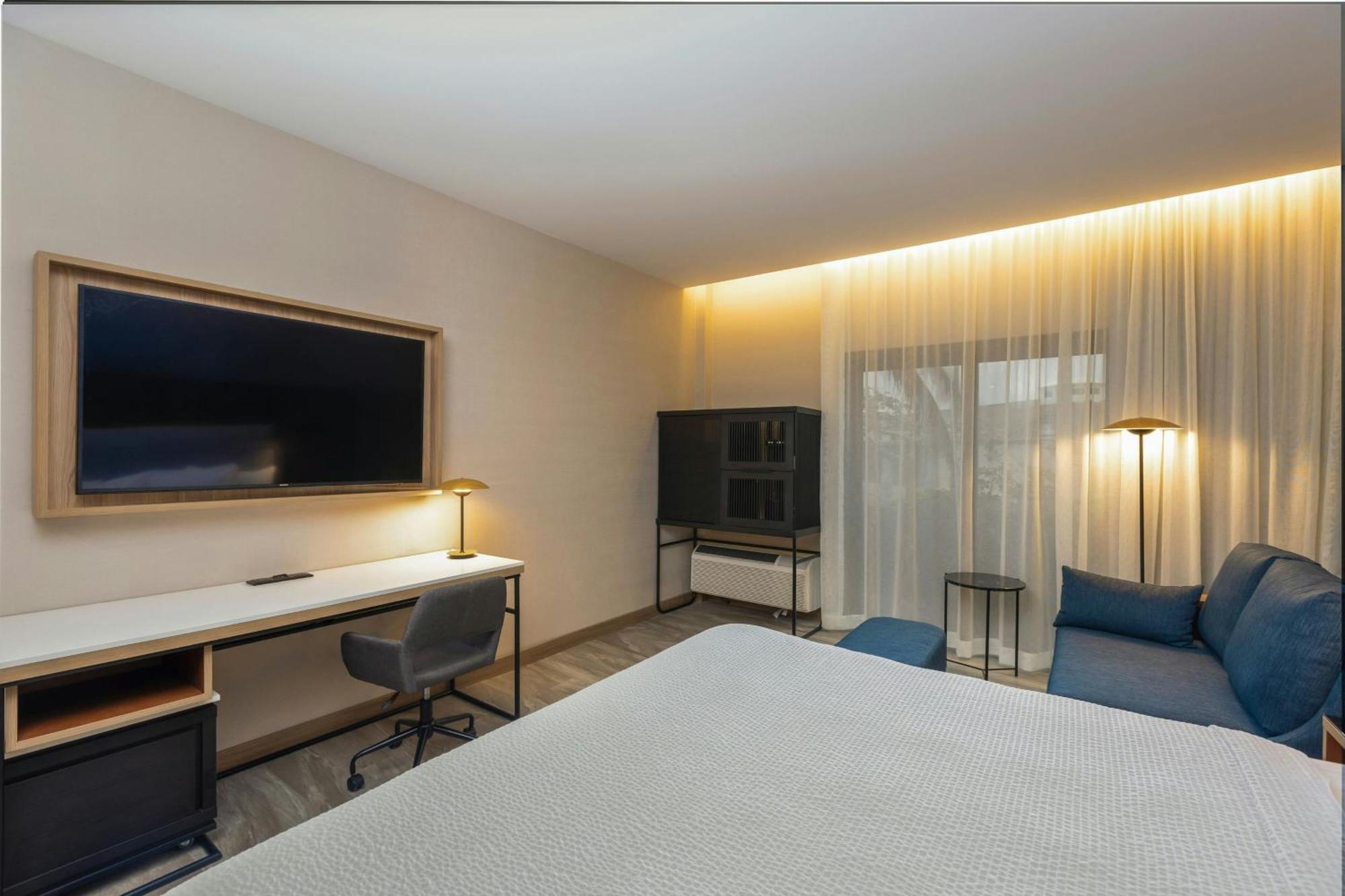 Courtyard By Marriott San Jose Escazu Hotel Eksteriør billede